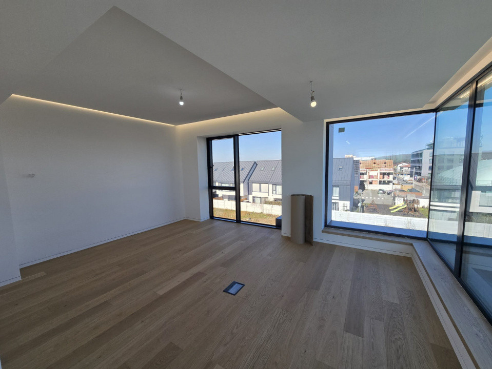 Vila Smart 4 camere deosebita Matei Millo de vanzare