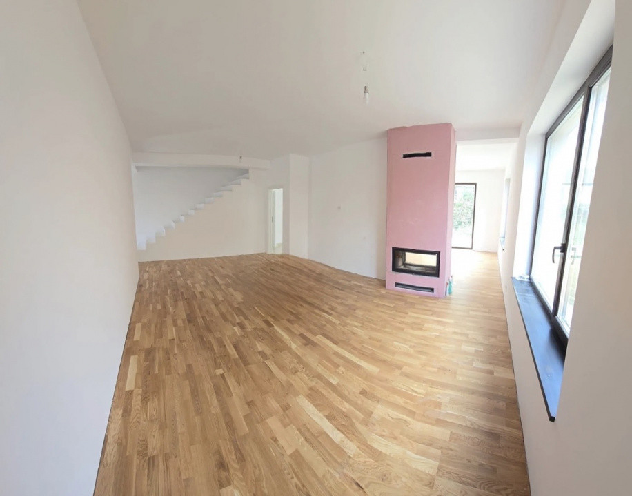 Vila lux tip duplex 5 camere Otopeni de vanzare