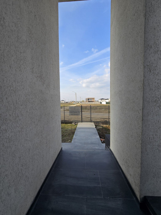 Vila 4 camere Tunari de vanzare