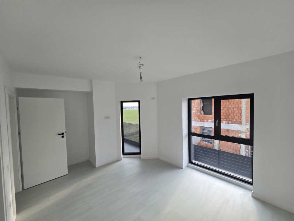 Vila 4 camere Tunari de vanzare