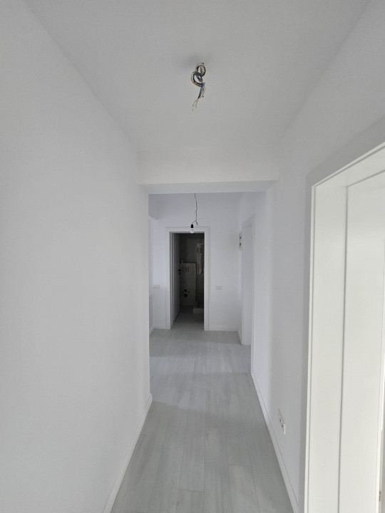 Vila 4 camere Tunari de vanzare