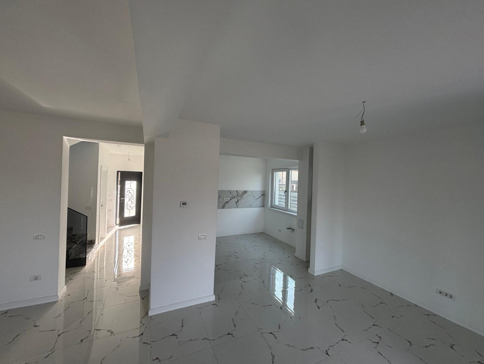 De vânzare casa individuală 5 camere | Corbeanca – Paradisul Verde