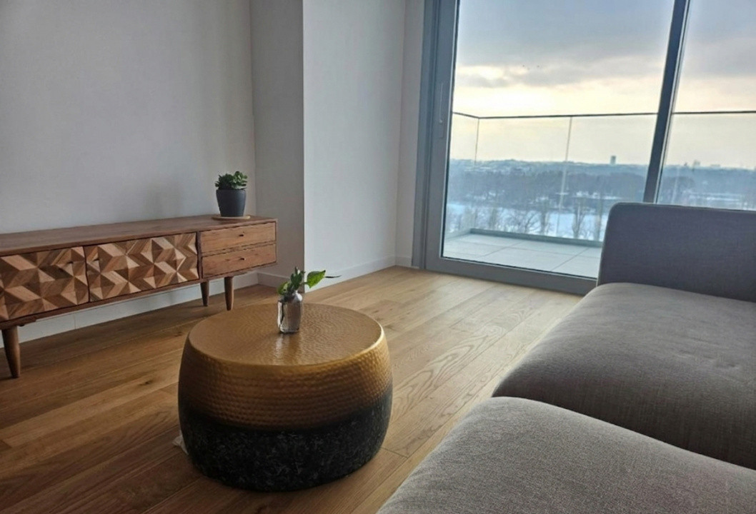 2 camere UpSite, vedere lac, parcare + boxa