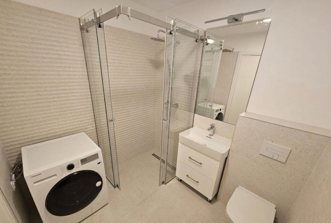 2 camere UpSite, vedere lac, parcare + boxa