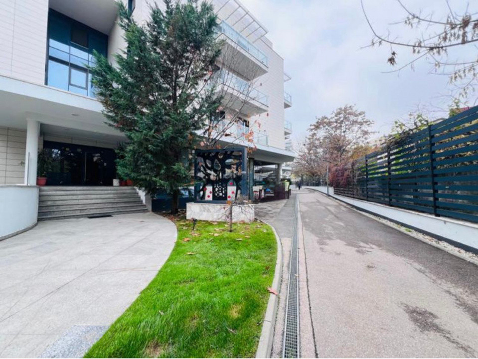 Reședință Exclusivistă,  5 Camere,  2 Locuri Parcare, One Floreasca Lake