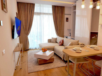 Apartament 2 camere, UpSite, etaj 7, vedere lac