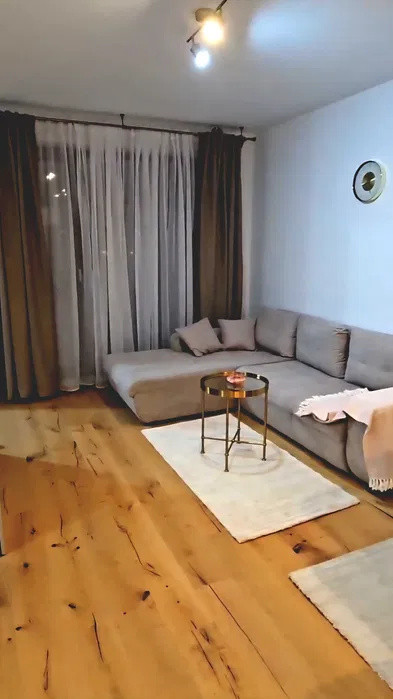 apartament de inchiriat cu 2 camere in City Point Aviatiei