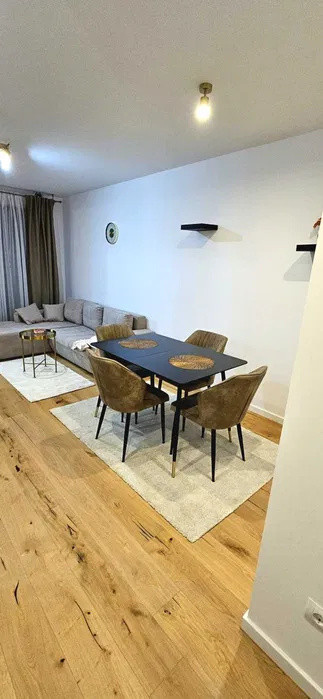 apartament de inchiriat cu 2 camere in City Point Aviatiei
