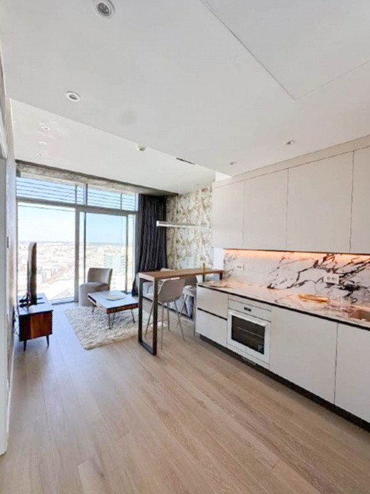 2 camere UpSite, etaj 18, vedere panoramica, parcare