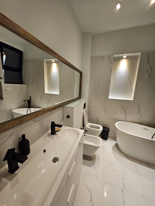 Inchiriere Apartament 4 camere Dorobanti – Piata Romana | Parter vila | 120 mp |