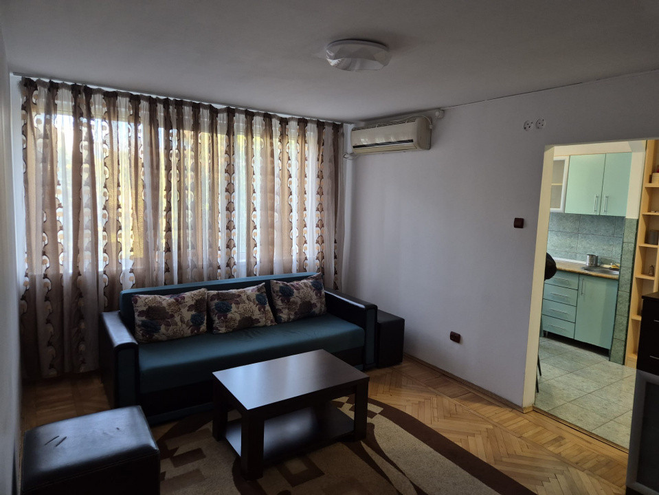 Apartament 3 camere,zonă -Gara de Nord