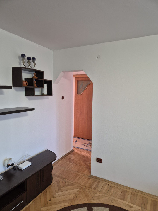 Apartament 3 camere,zonă -Gara de Nord