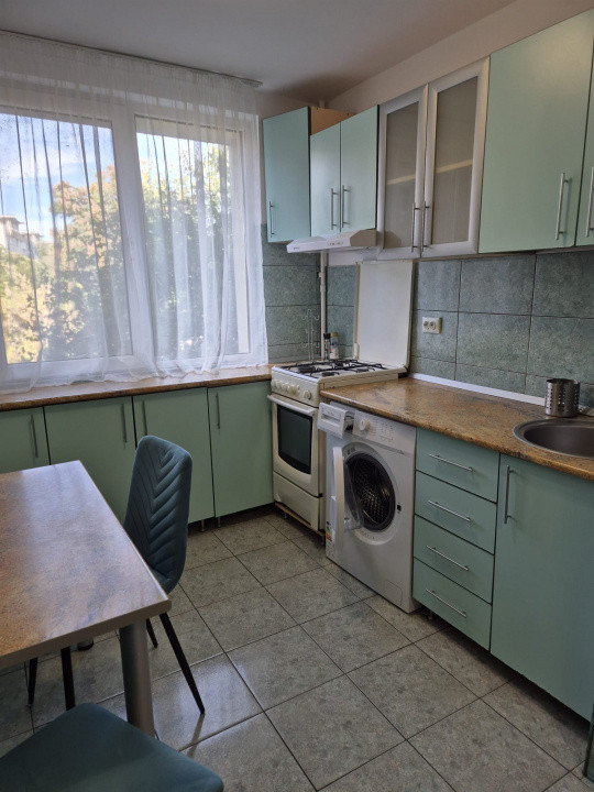 Apartament 3 camere,zonă -Gara de Nord