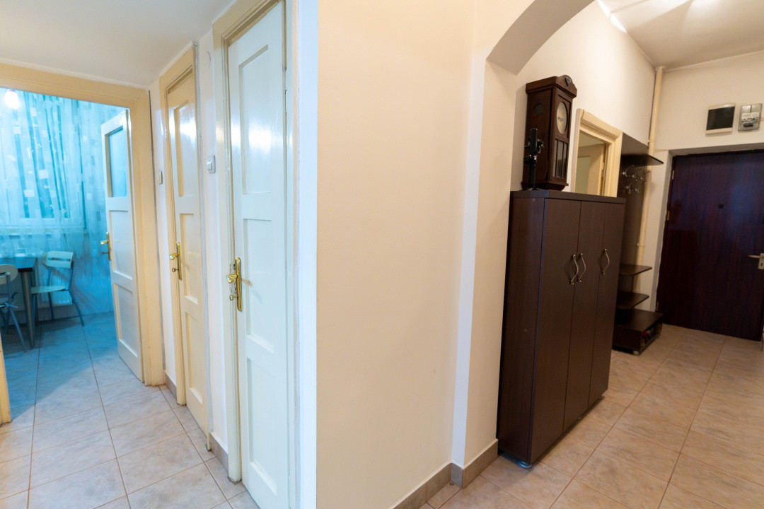 Apartament unic cu 2 camere in blocurile rusesti din Vatra Luminoasa