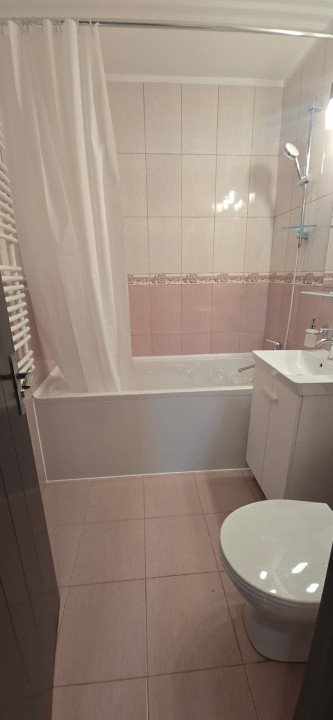 Apartament 2 camere - parter, zonă liniștită + parcare