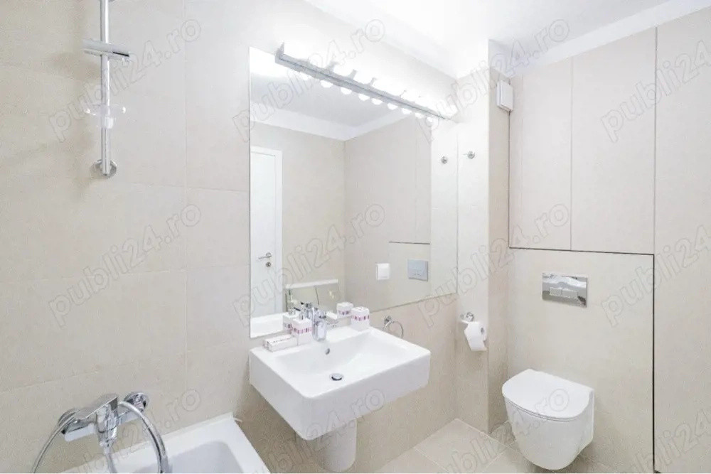 Studio Pipera cu gradina in complex cu promenada