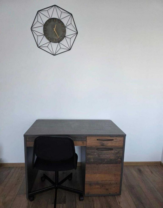 Apartament 2 camere semidecomandat - prima inchiriere - Piata Minis