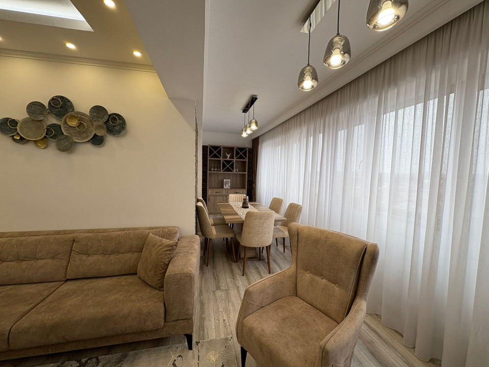 apartament de inchiriat cu 4 camere  in zona  Bucurestii Noi 