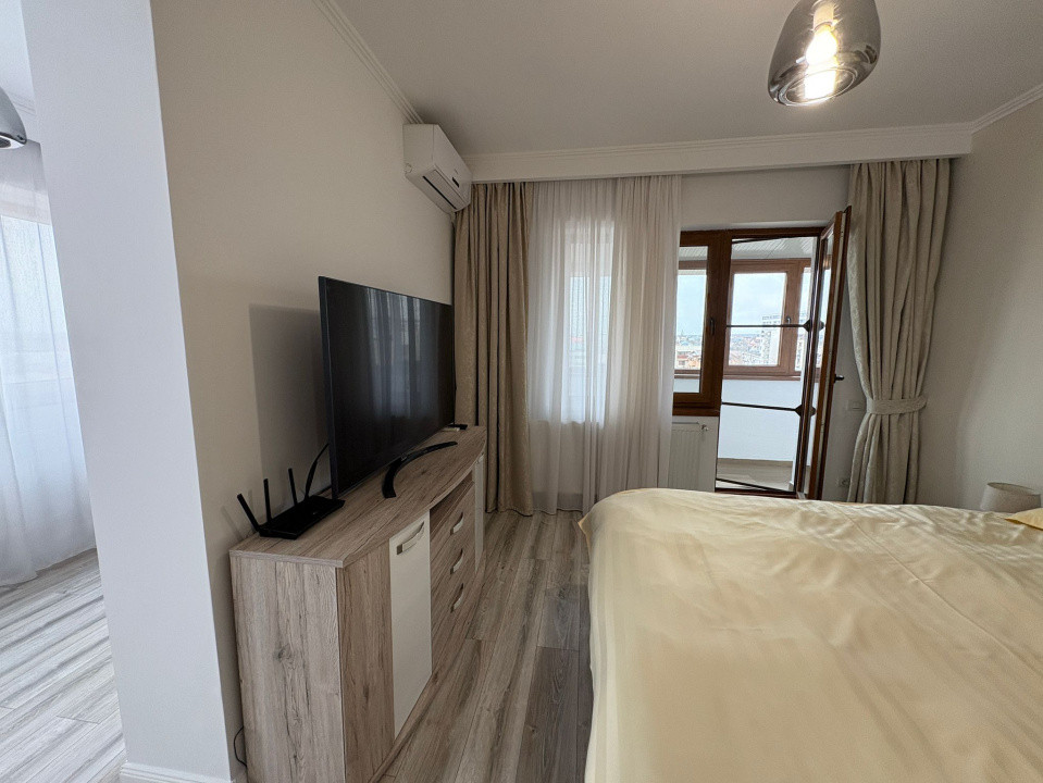 apartament de inchiriat cu 4 camere  in zona  Bucurestii Noi 