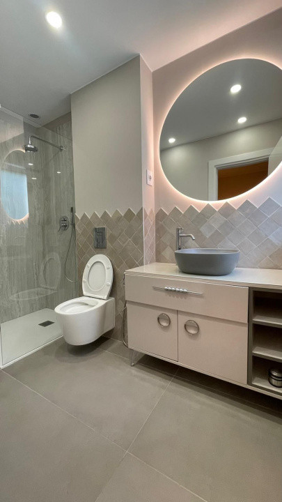 Vila 4 camere Pipera, piscina exterioara si garaj, de vanzare!