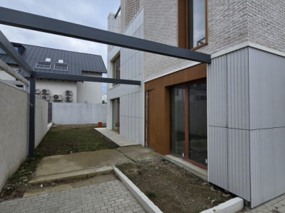 Vila 6 camere Pipera terasa panoramica, de vanzare!