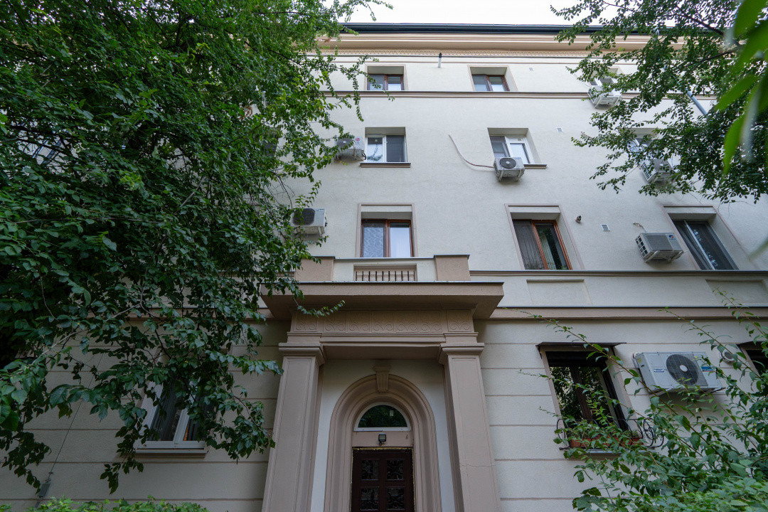 Apartament unic cu 2 camere in blocurile rusesti din Vatra Luminoasa 0 Comision