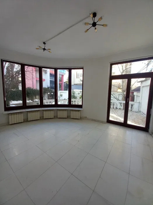 Vila de inchiriat Aviatiei