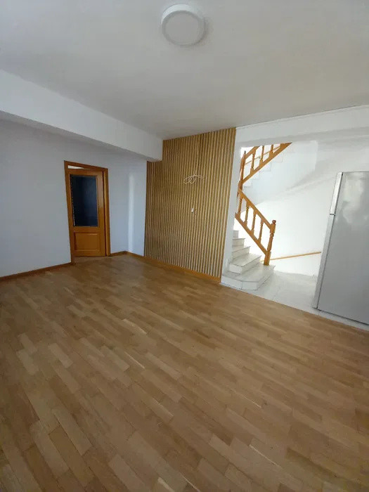 Vila de inchiriat Aviatiei