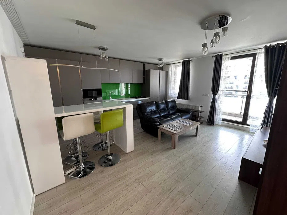 apartament de inchiriat cu 2 camere in City Point