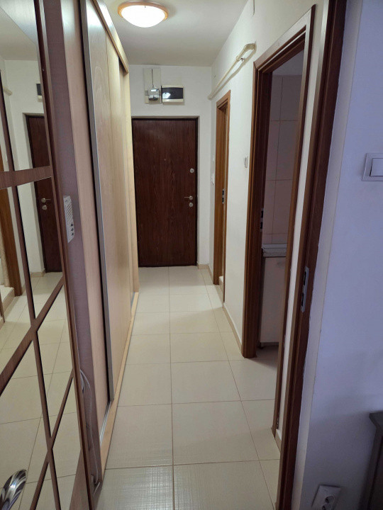 Garsonieră  în zona Piața Universității