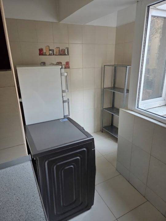 Garsonieră  în zona Piața Universității