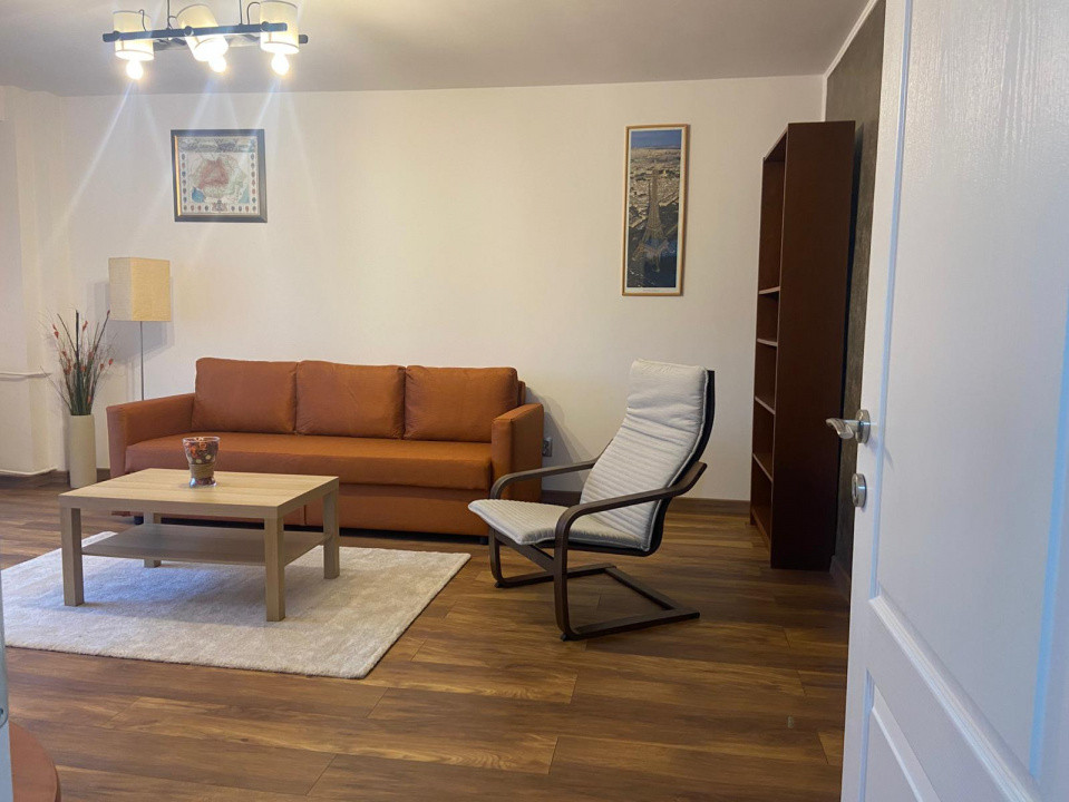 apartament cu 2 camere de inchiriat in zona Decebal/bd Burebista