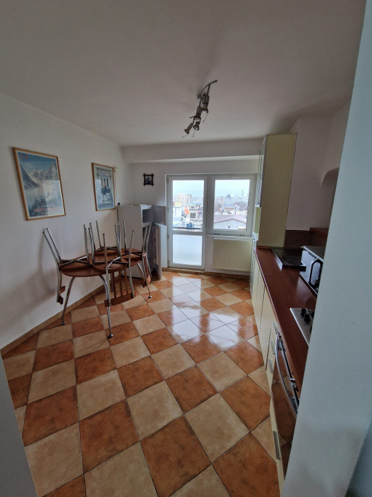 apartament cu 2 camere de inchiriat in zona Decebal/bd Burebista
