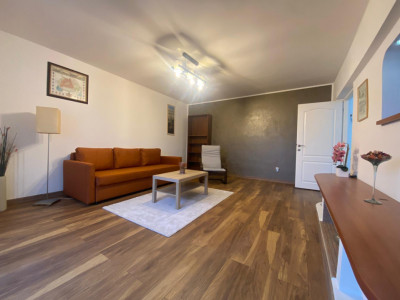 apartament cu 2 camere de inchiriat in zona Decebal/bd Burebista