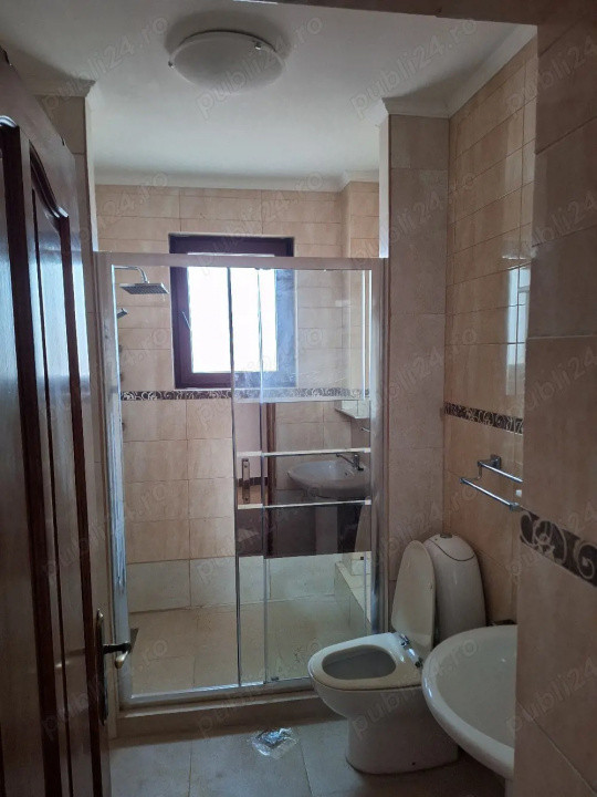 Apartament 3 camere Otopeni cu semineu si terasa