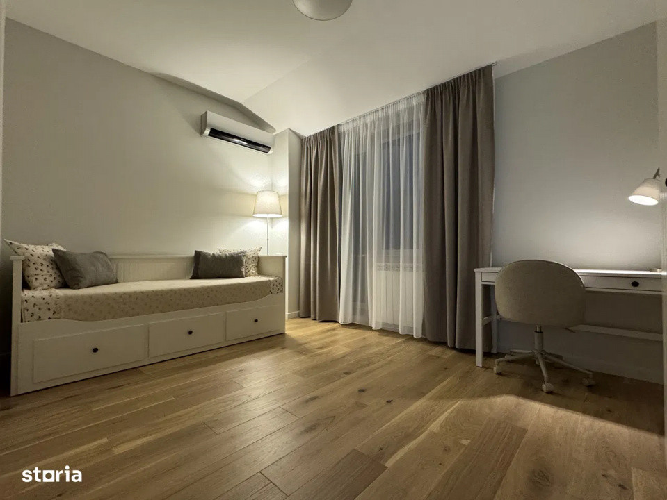 Penthouse cu 3 camere si terasa  -Timpuri Noi