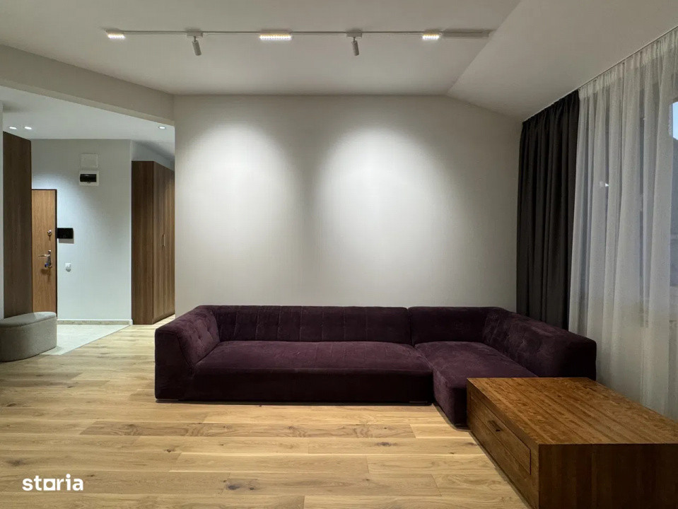 Penthouse cu 3 camere si terasa  -Timpuri Noi