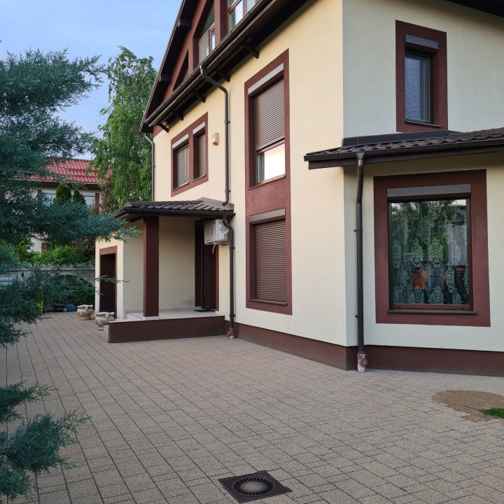 VILĂ PREMIUM | BĂNEASA - JOLIE VILLE | POMPĂ CĂLDURĂ | STRADĂ PRIVATĂ