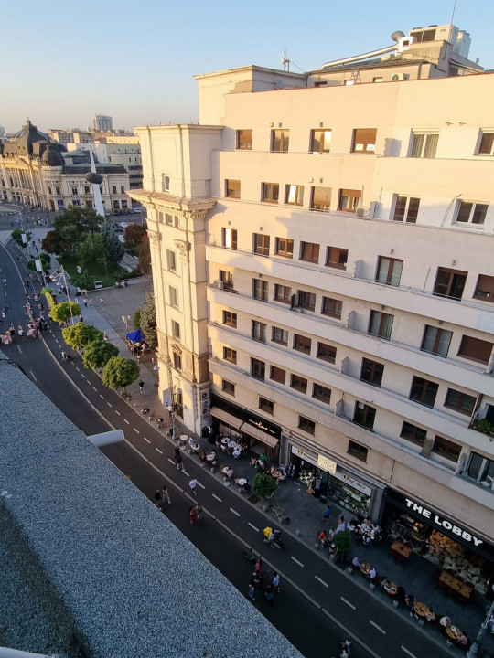 Închiriere apartament 2 camere – Calea Victoriei, zona Mayfair 39 / The Lobby