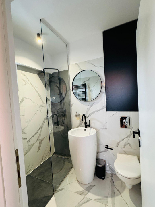 Apartament de închiriat cu 3 camere în zona Dorobanti 