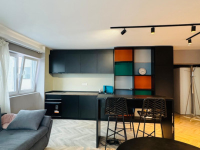 Apartament de închiriat cu 3 camere în zona Dorobanti 