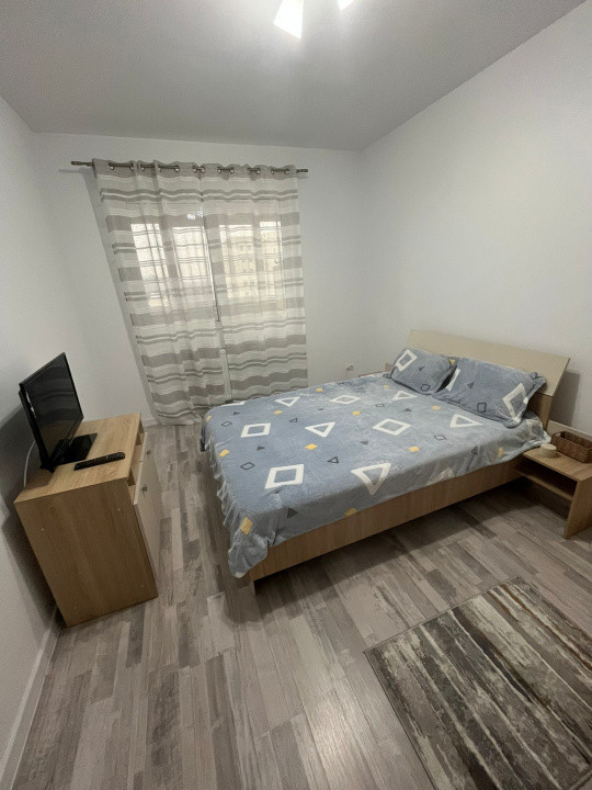 apartament decomandat de inchiriat cu 2 camere  in Militari 