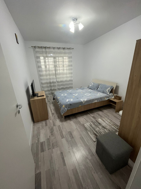 apartament decomandat de inchiriat cu 2 camere  in Militari 