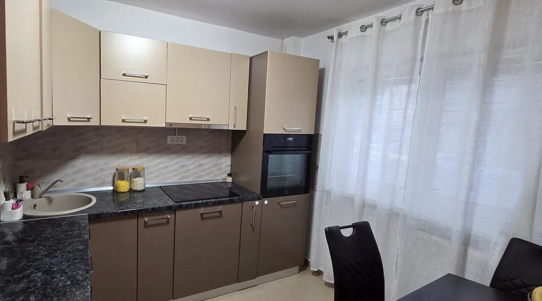 Apartament 4 camere Politehnica