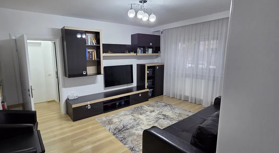 Apartament 4 camere Politehnica