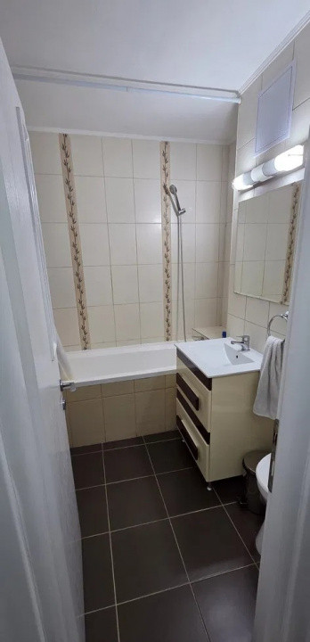Apartament 4 camere Politehnica