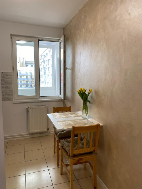 apartament semidecomandat de inchiriat cu 2 camere  in Gara de Nord 