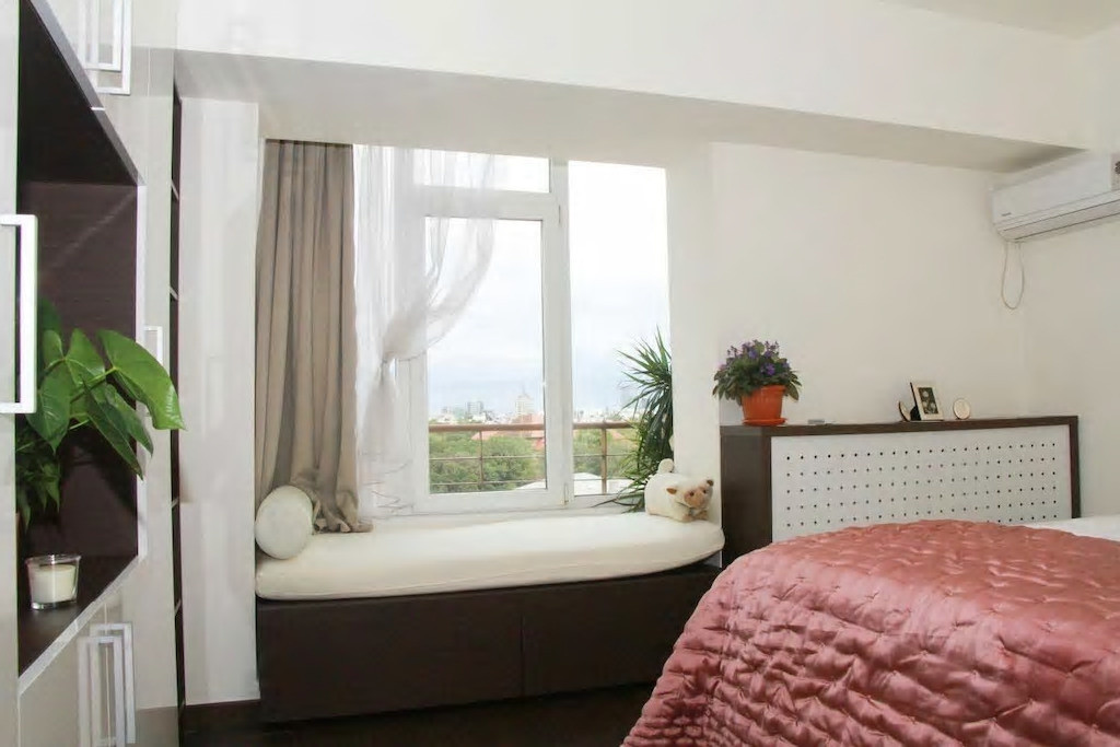 Penthouse Elegant Piața Victoriei | Vedere Panoramică  