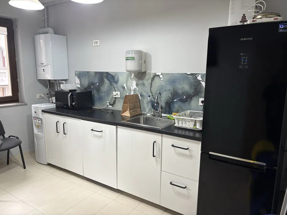 Inchiriere Apartament 3 camere Piata Victoriei