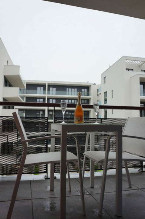 3 camere Herastrau, 90 mp, terasa, parcare, langa parc